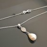 Collier pendentif goutte blanche nacrée en argent 925/000 sur fine chaine